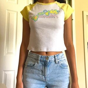 Hawaiian styled shirt perfect for summer